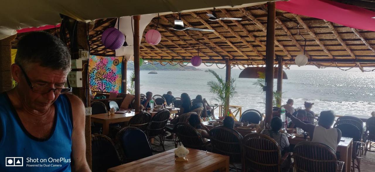 Rococo Pelton Beach Huts Palolem Beach Goa Exterior photo